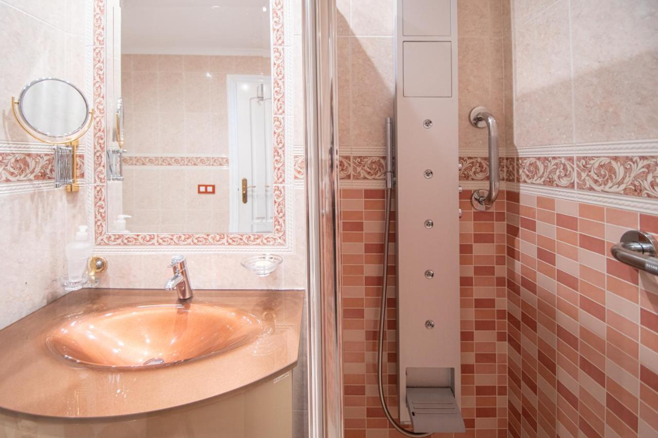 Ferienwohnung Apartamento El Espejo Del Mar De Cádiz Exterior foto